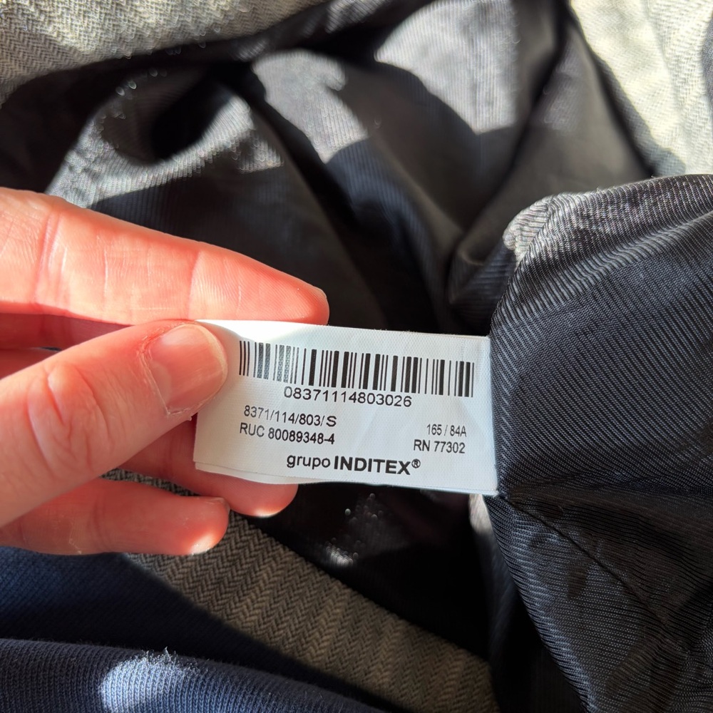 Zara Button Down Herringbone Vest - image 9